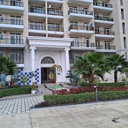 Omaxe Hi Tech City Infront Of Triveni Sangam River Giri Homestay Allāhābād Junction 外观 照片